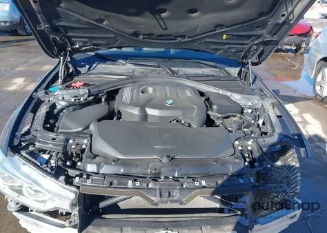 2017 BMW 330I xDrive z USA, uszkodzony, nr VIN WBA8D9C37HA011341